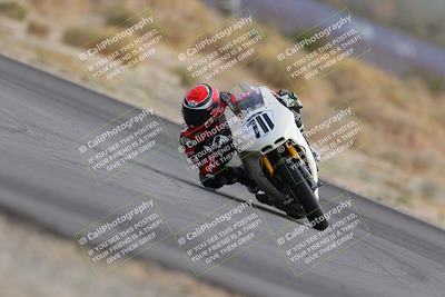 media/Dec-17-2022-SoCal Trackdays (Sat) [[224abd9271]]/Turn 16 (210pm)/